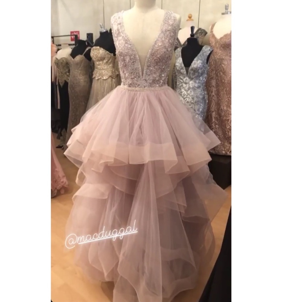 BRAND NEW Mac duggal gown